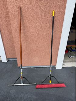 Quickie Broom and squeegee 24”