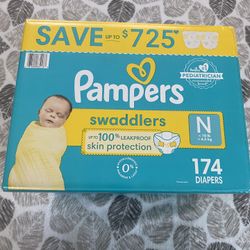 Newborn Pampers Swaddlers Diapers