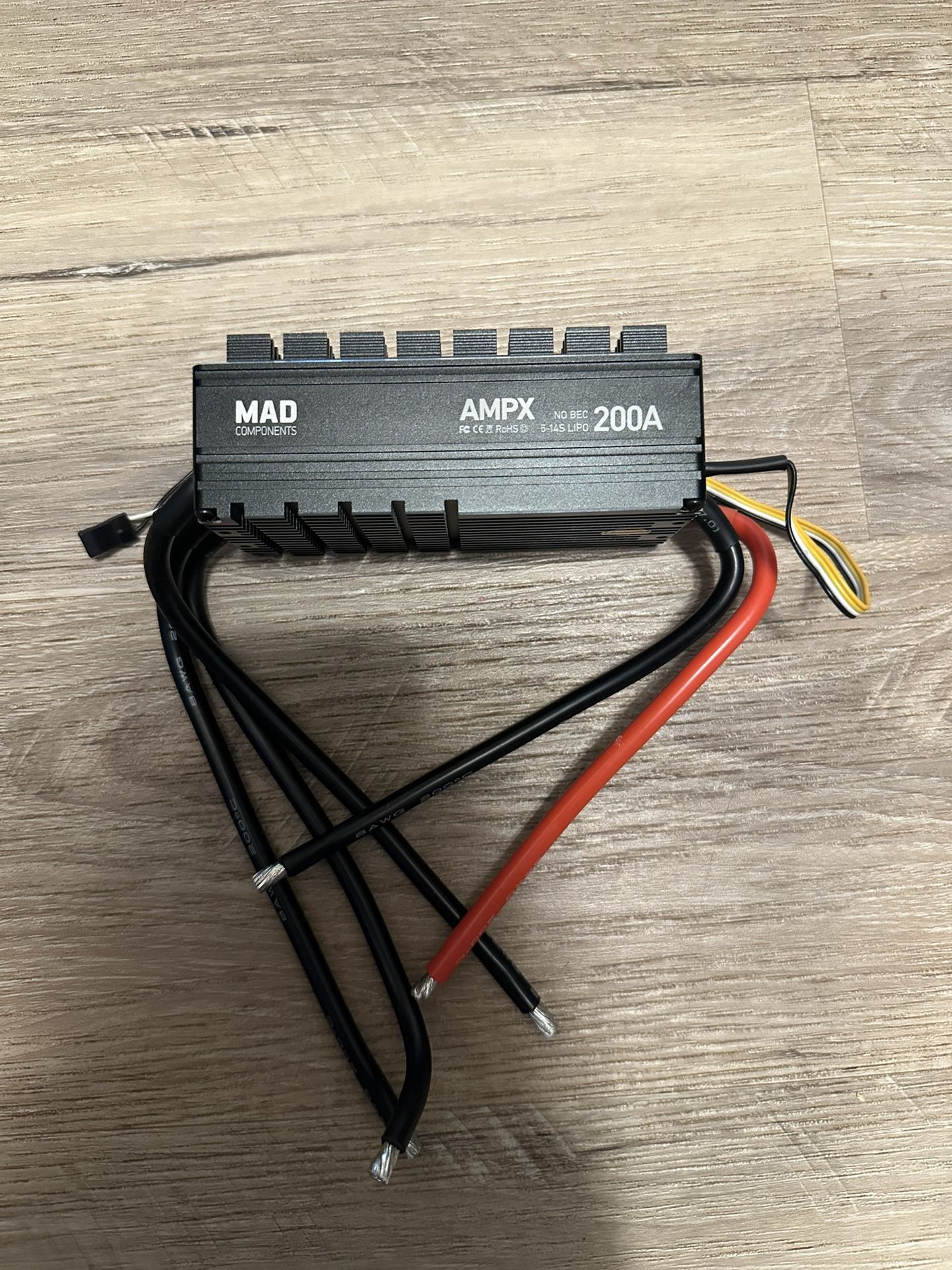 MAD AMPX ESC 200A 5-14S