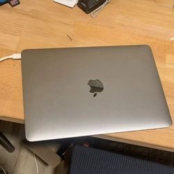 Apple MacBook 12 inch Core