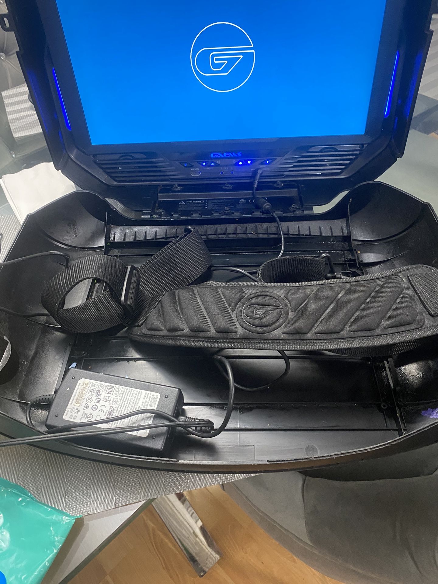 GAEMS Vanguard portable gaming monitor
