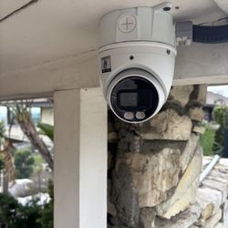 PROFESSIONAL SECURITY CAMERAS, FULL COLOR NIGHT VISION