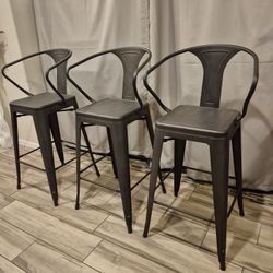 3 Heavy Duty Stools Exelent Condition 30"