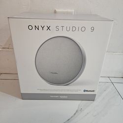 Onyx Studio 9 Speaker