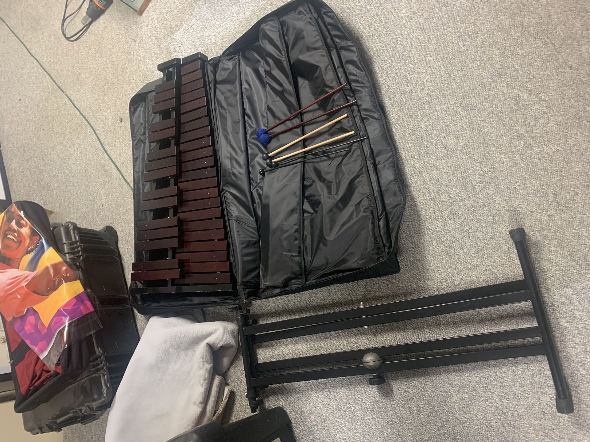 Gearlux 37-Key Wooden Xylophone with Mallets, Adjustable Stand, and Gig Bag