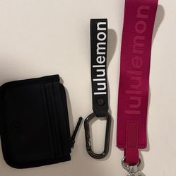 Lululemon keychain and wallet