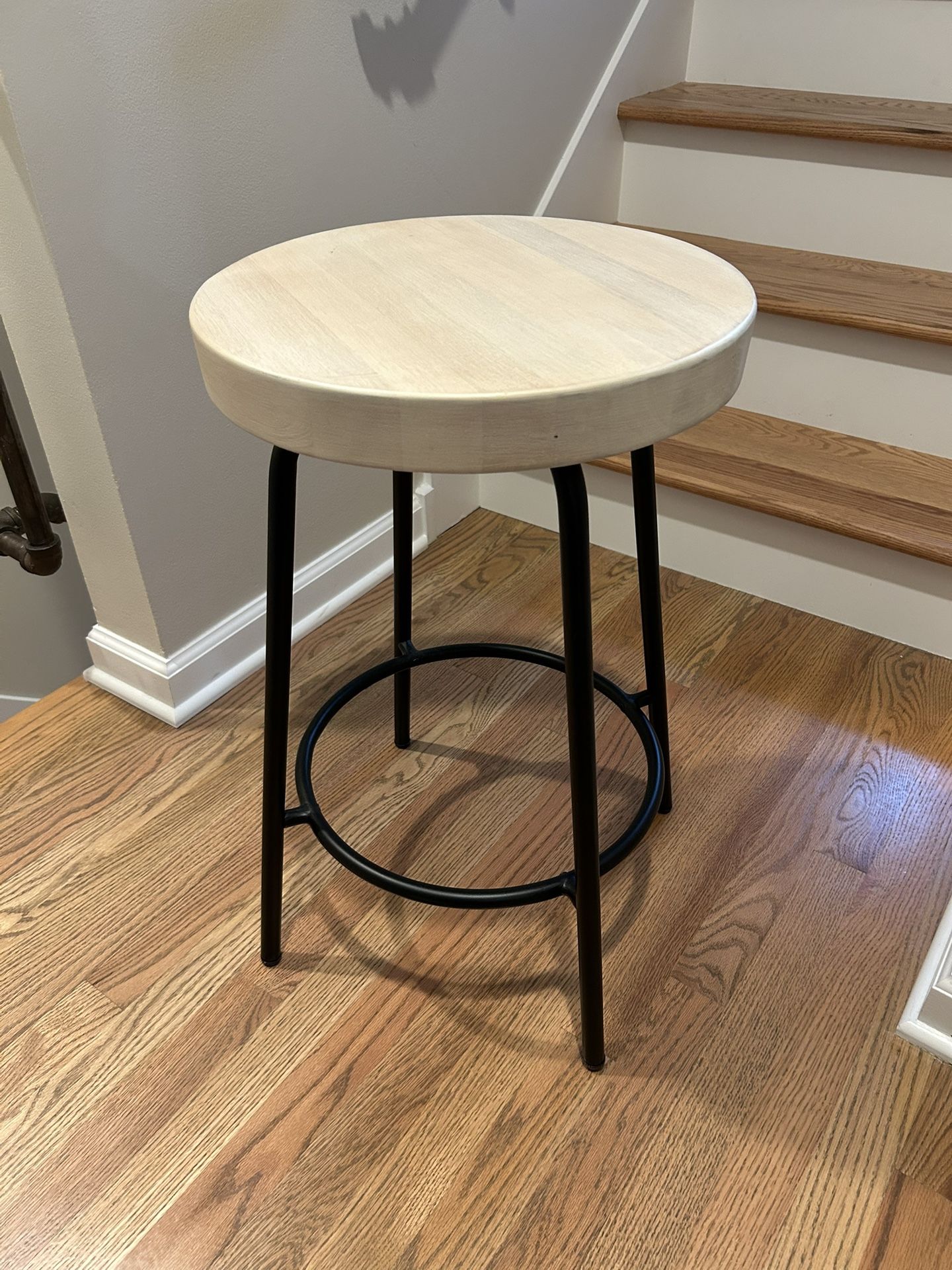 Pottery Barn Cayman Counter Stool