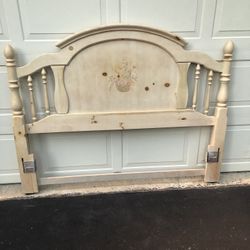 Headboard Double Or Queen Size -Wood 