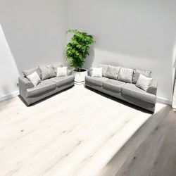 FREE DELIVERY! 🚚  Ashley Furniture Light Gray Sofa & Loveseat Set – Modern & Comfy