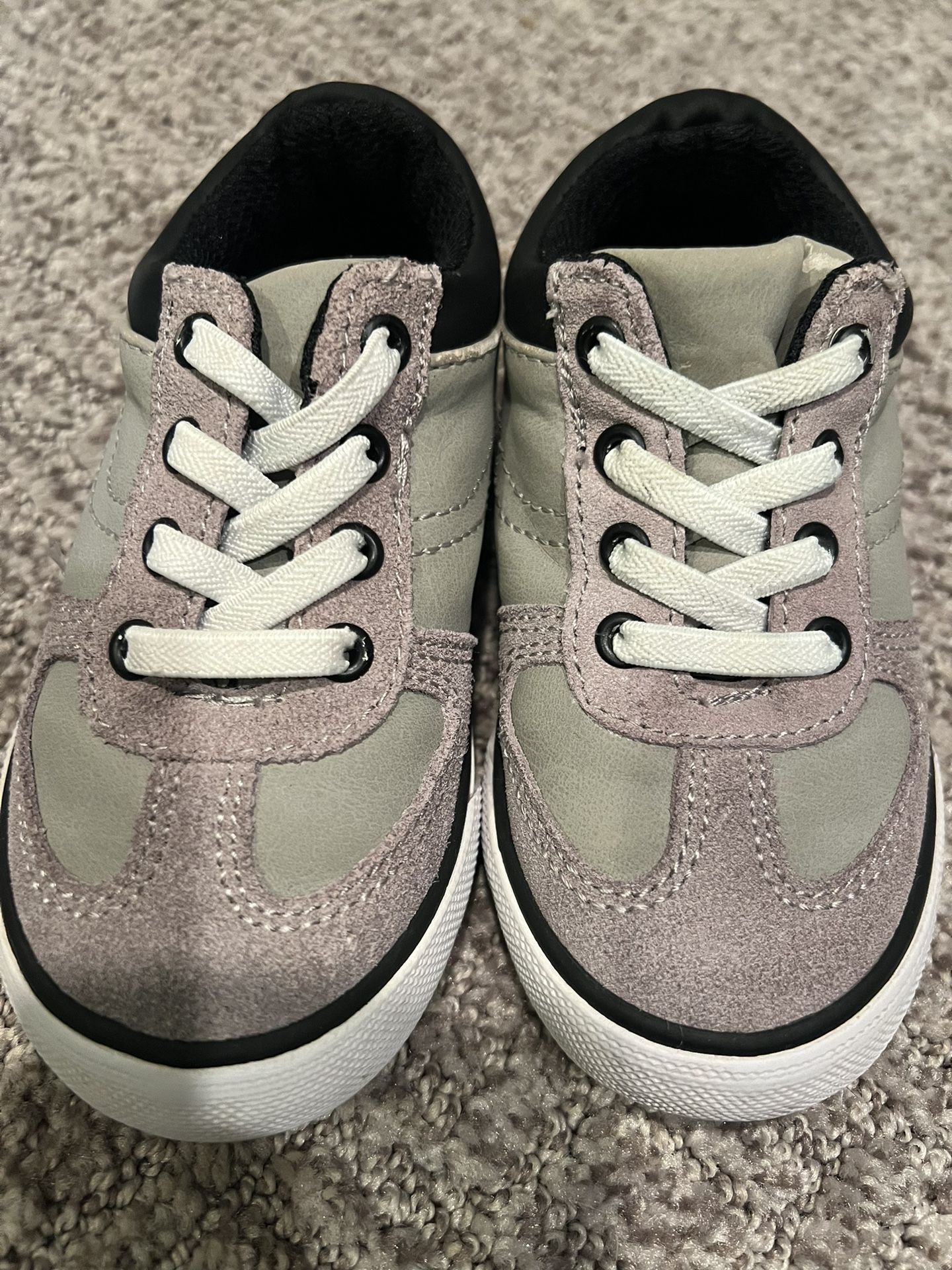 Toddler Cat and Jack Gray And Black Sneakers Size 7c