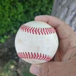 BUCKET OF ( 25) "ALL LEATHER BASEBALLS  CHECK OUT MY PAGE ALOT OF BASEBALL  EQUI