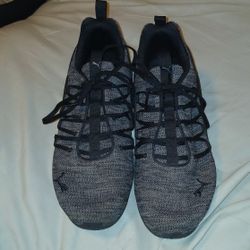 PUMA Men's Axelion Cross Trainer