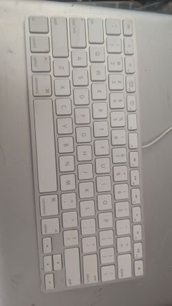 Apple compact keyboard