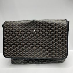 Goyard Messenger Bag 