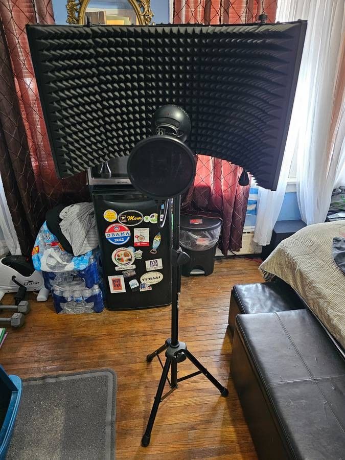 Studio Mic Setup | Blue Snowball, Foam, Pop Filter | $150 Value