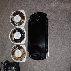 Psp 1000 With 3 Games