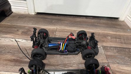 2-TRAXXAS 4tec 2.0