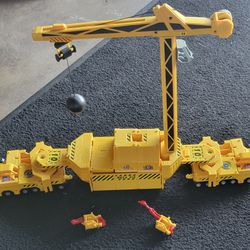 Hot Wheels Mega Rig Playset