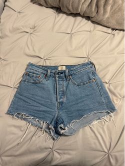 Levi’s shorts