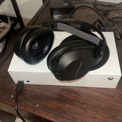 Xbox Series S + Wireless Turtle beach Headset