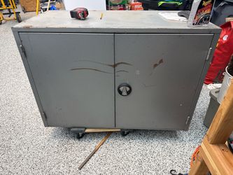 Heavy Duty Metal Storage Cabinet