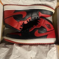 Nike Air Jordan Retro 1 Banned Size 10 $120 obo