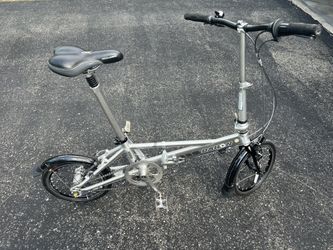 Dahon Prestolite 16 Inch Folding bike for Sale in Bolingbrook, IL