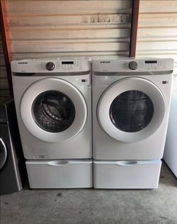 White Samsung Washer And Electric Dryer Matching Set