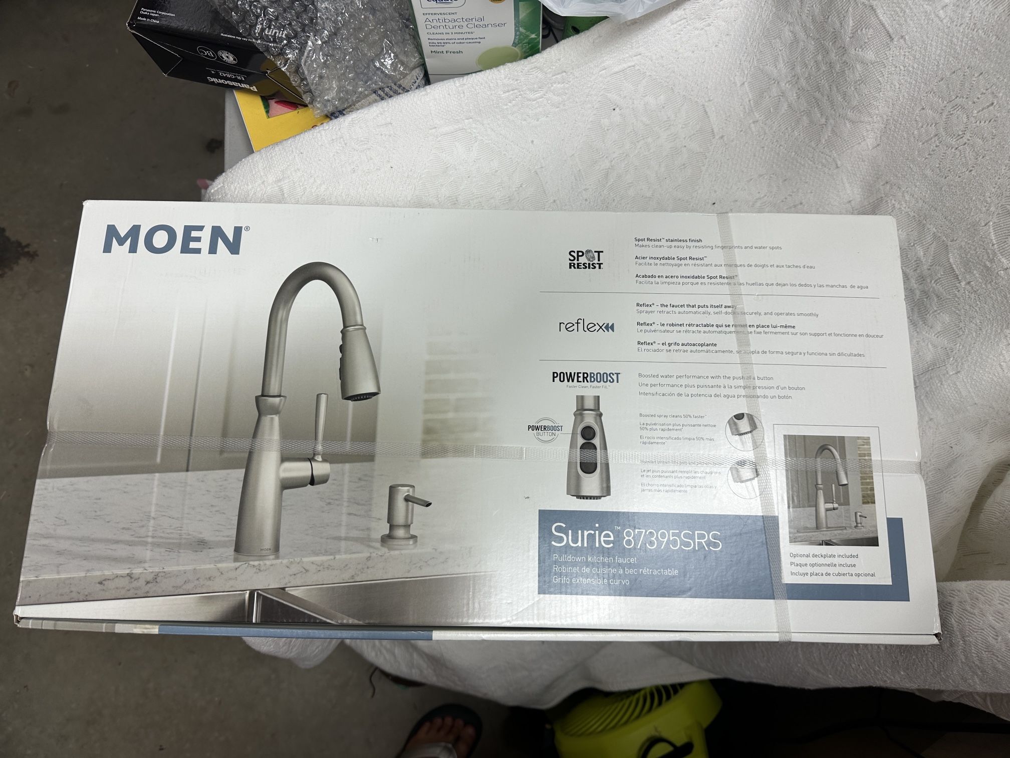 Moen Surie 87395SRS High Arc Pull Down Stainless Kitchen Faucet New in Box