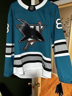 Sharks Sz M Burns Jersey