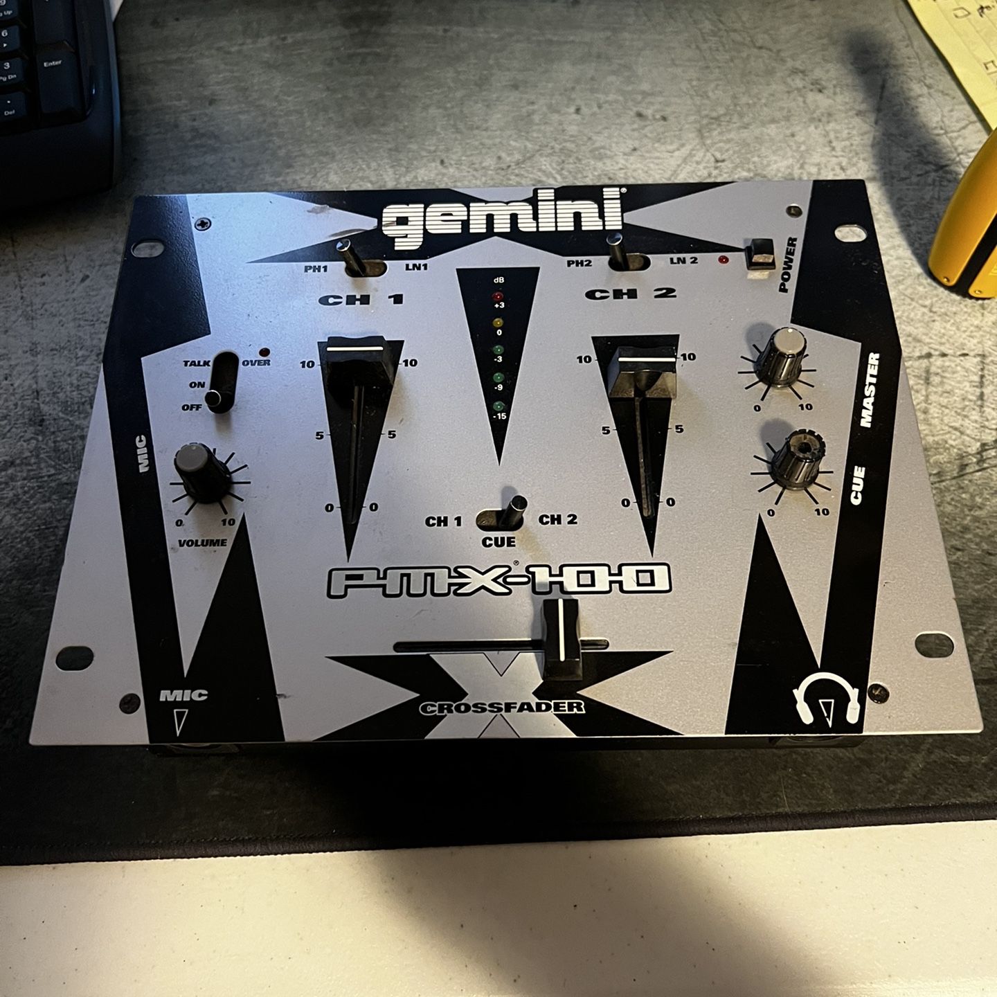 【廃盤】 インテリジェント・ベース! プレゼンツ～エレクトロ・メガミックス 4f709c66d80e407a91219175f776ec