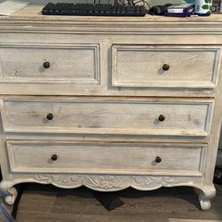 Coastal Style Dresser 80