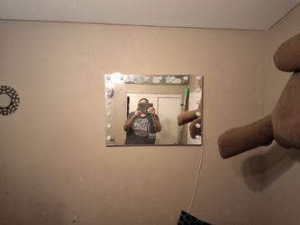 Bluetooth Salon Style Mirror