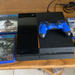 PS4 Cables,Control, 3 Games & Monitor 