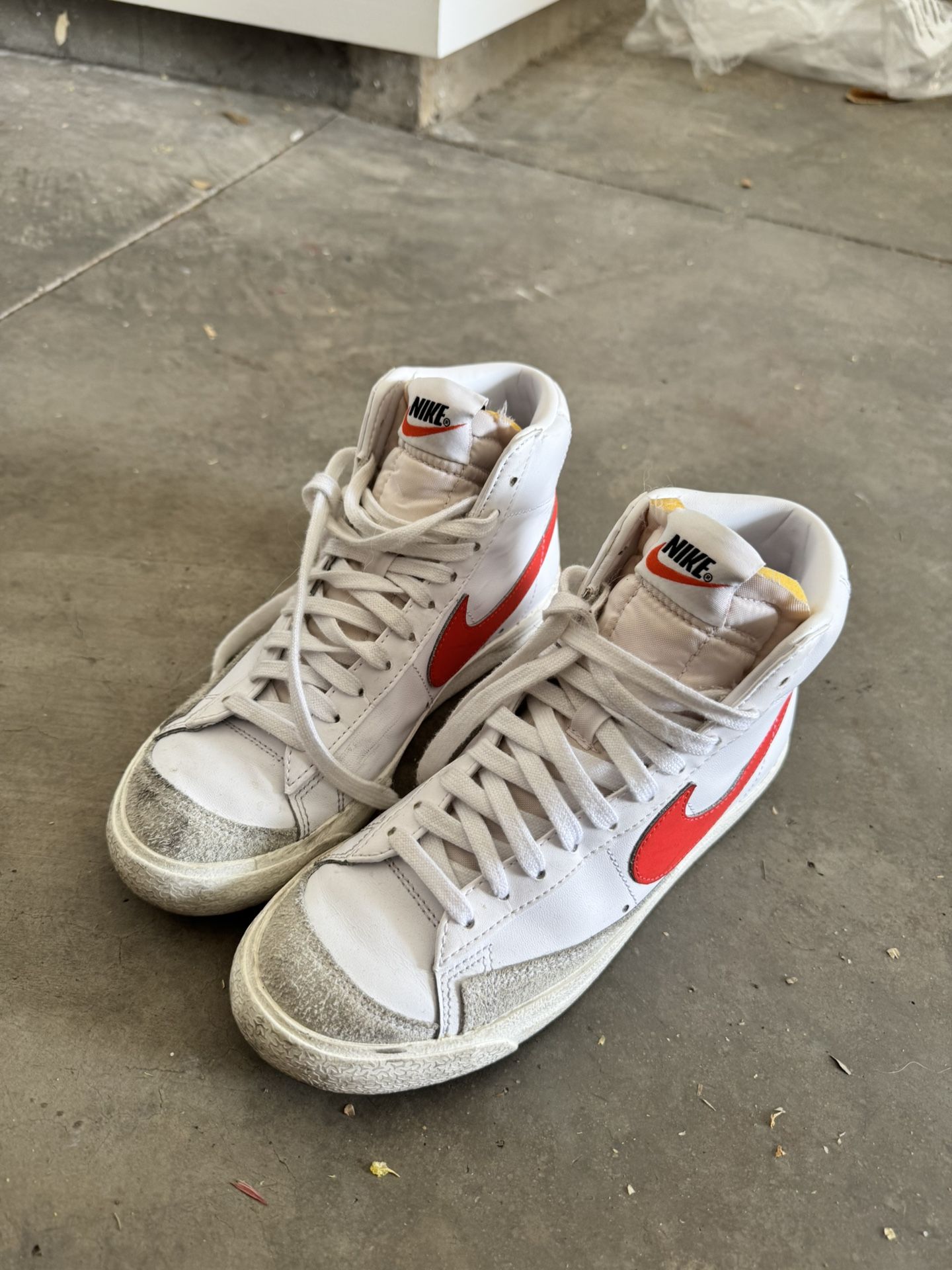 Size 6.5 Nike Shoes