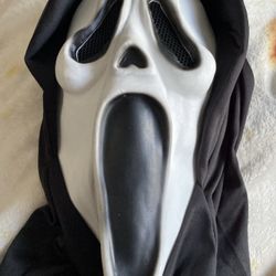 Ghostface mask
