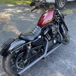 2017 Harley Davison Xl883