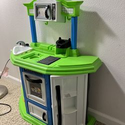 Kids kitchen toy