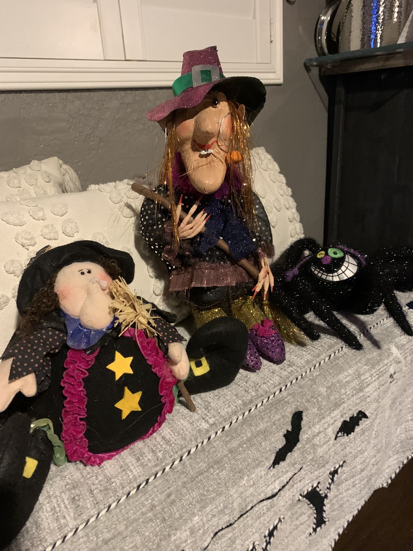 HALLOWEEN DECORATION S