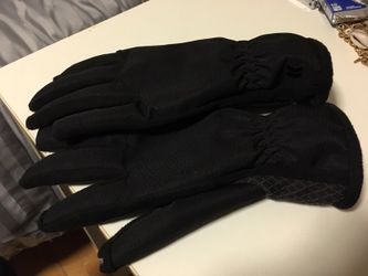 Black thick gloves