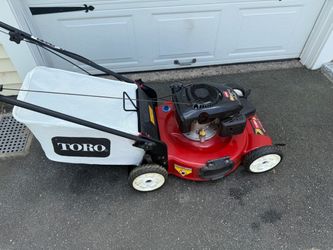 TORO SELF PROPELLED 22 in cut