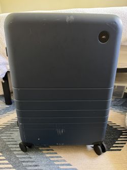 Monos Check-In Medium Size Suitcase