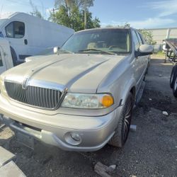 2001 Lincoln Navigator