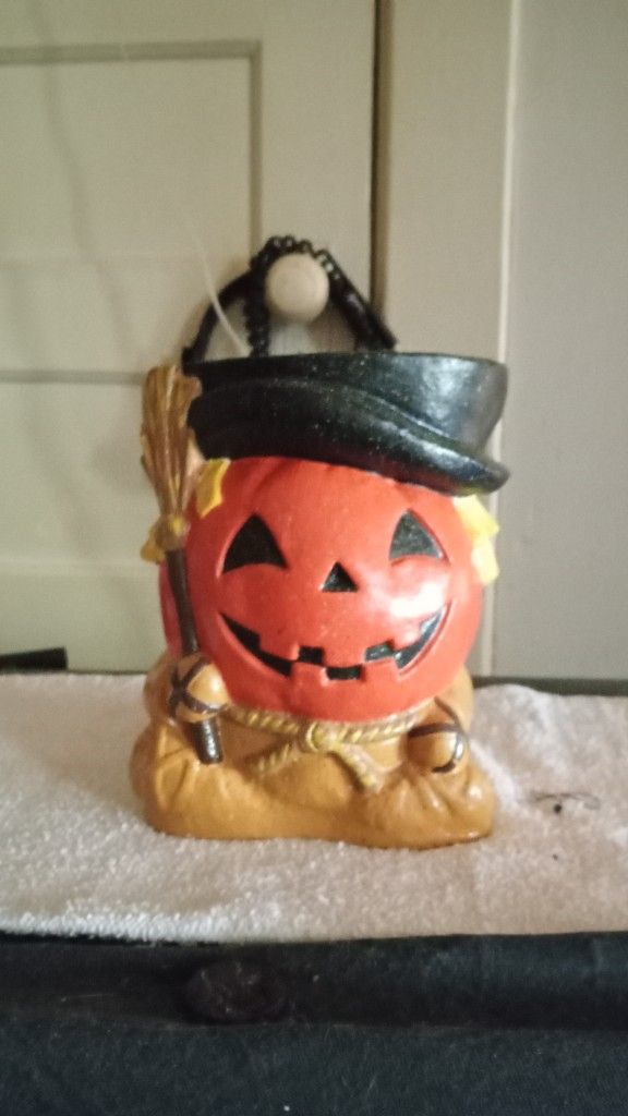 Jack O. Lantern Candy Jar