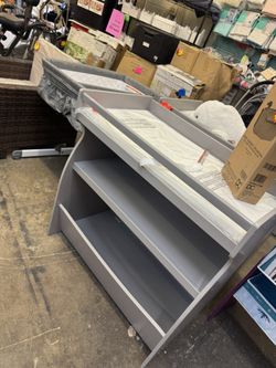 Delta Changing Table New 