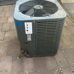 5 Ton Condenser.  Used Only 8 Months! 