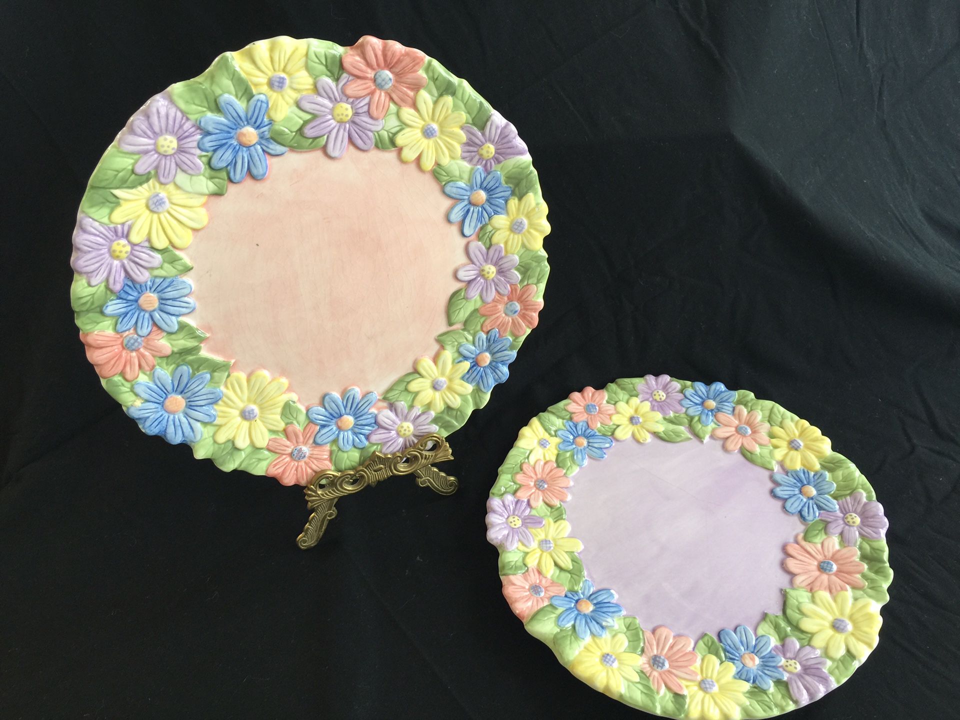 Carol Eldridge for Silvestri Floral Plates
