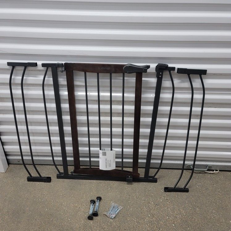 Summer Anywhere Decorative Safety Gate