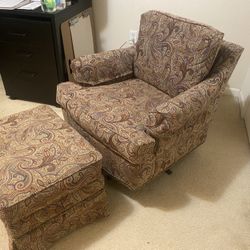 Ethan Allen Club Chair w/ Ottoman