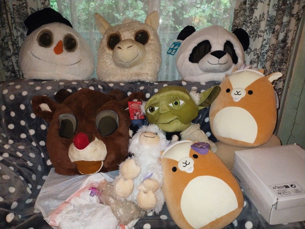 4 Maskimals - 2 New Squishmallows - Yoda